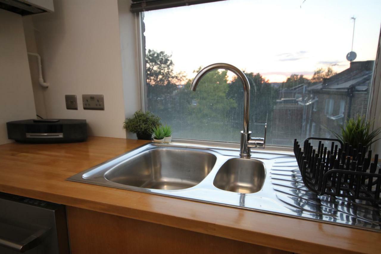 לונדון Camden Town Spacious 2 Bedroom Apartment - Sleeps 5 Guests! מראה חיצוני תמונה